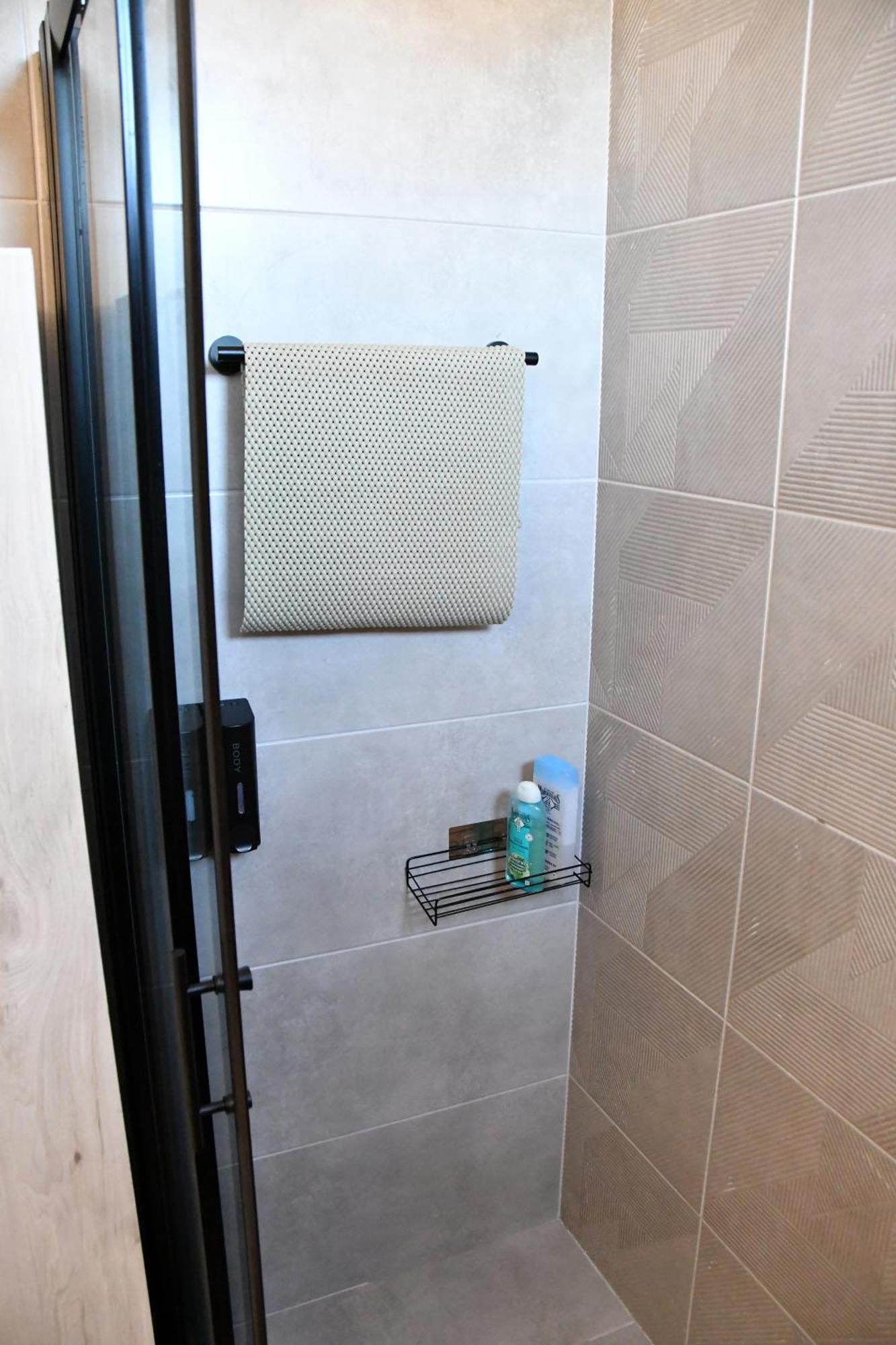 Polles Εlies Cozy Αpartment Daire Aegina Dış mekan fotoğraf
