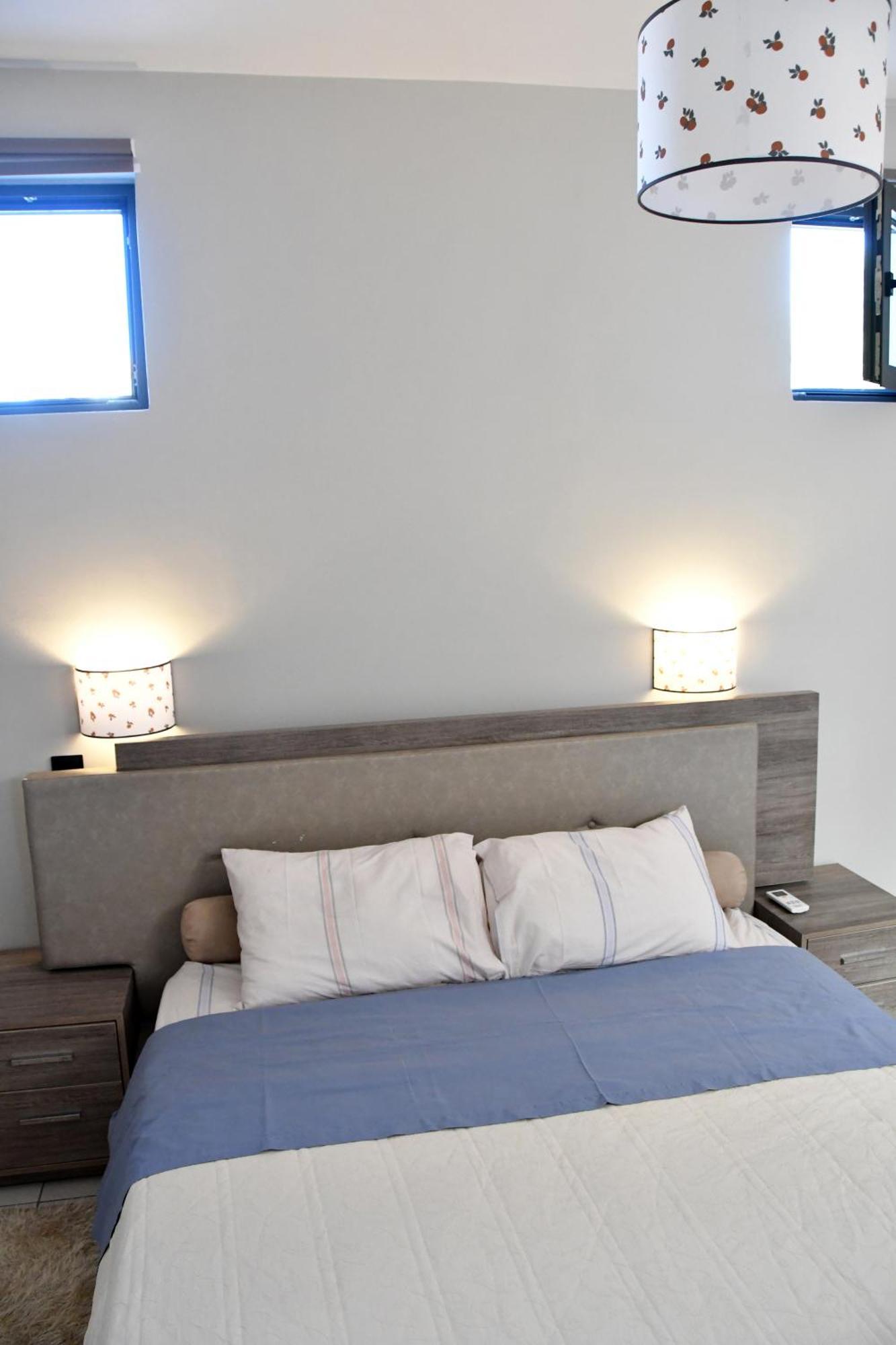 Polles Εlies Cozy Αpartment Daire Aegina Dış mekan fotoğraf